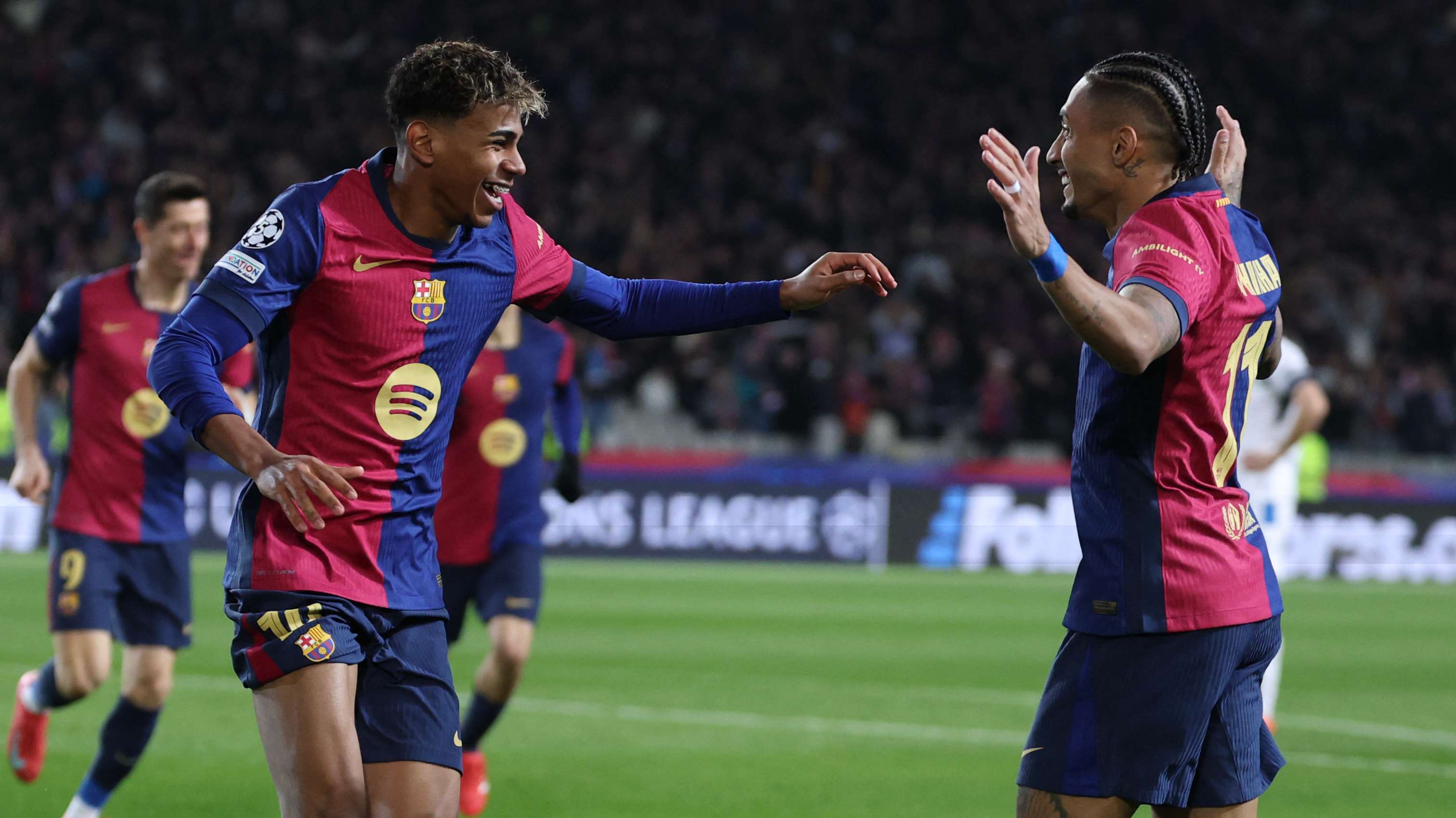 持者的背后 持者的背后